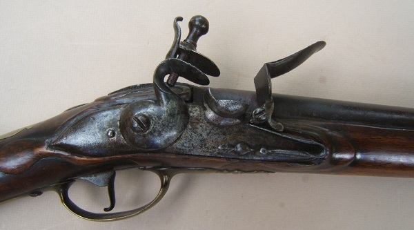 AN EXTREMELY RARE & EARLY (PRE-1728) REGULATION TYPE FIRST MODEL/LONGLAND PATTERN BROWN BESS MUSKET, ca. 1720-1728 view 3