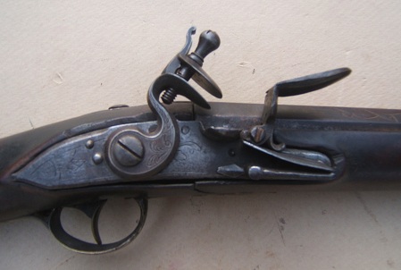 A VERY GOOD COLONIAL PERIOD FRENCH FLINTLOCK TRADE GUN/FUSIL, ca. 1750  view 3