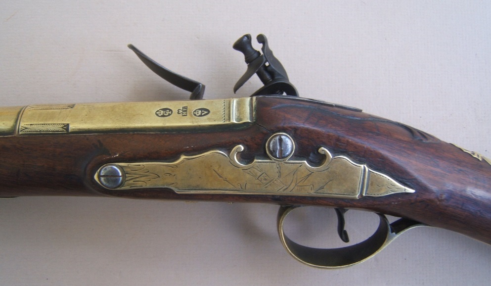 A FINE QUALITY AMERICAN REVOLUTIONARY WAR PERIOD ENGLISH OFFICERS BRASS BARREL FLINTLOCK BLUNDERBUSS, by BLYTHE ca. 1770 (POSSIBLY OWNED BY ABRAHAM CAYLER: THE LAST COLONIAL ENGLISH MAYOR OF ALBANY, NY) view 4