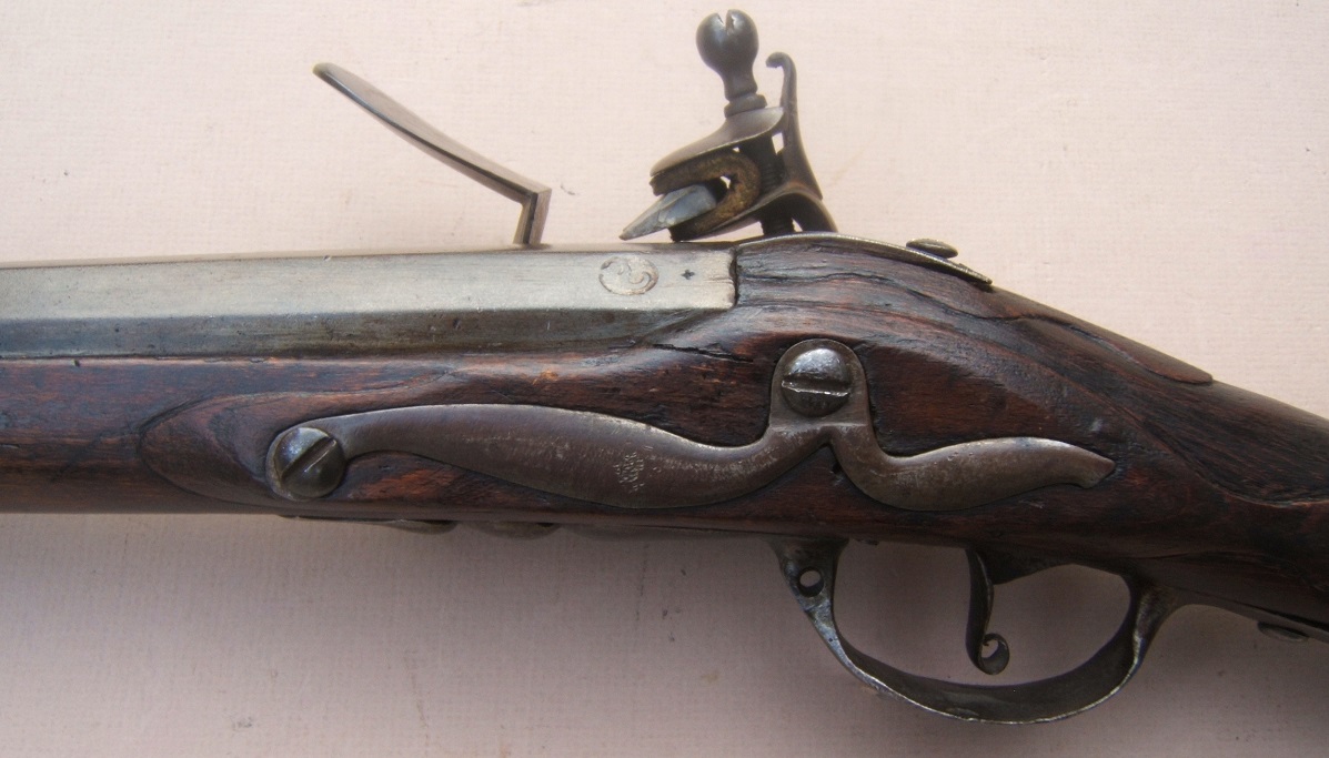 A VERY FINE & EARLY COLONIAL/AMERICAN REVOLUTIONARY WAR PERIOD DUTCH MUSKET, ca. 1710-1720 view 7