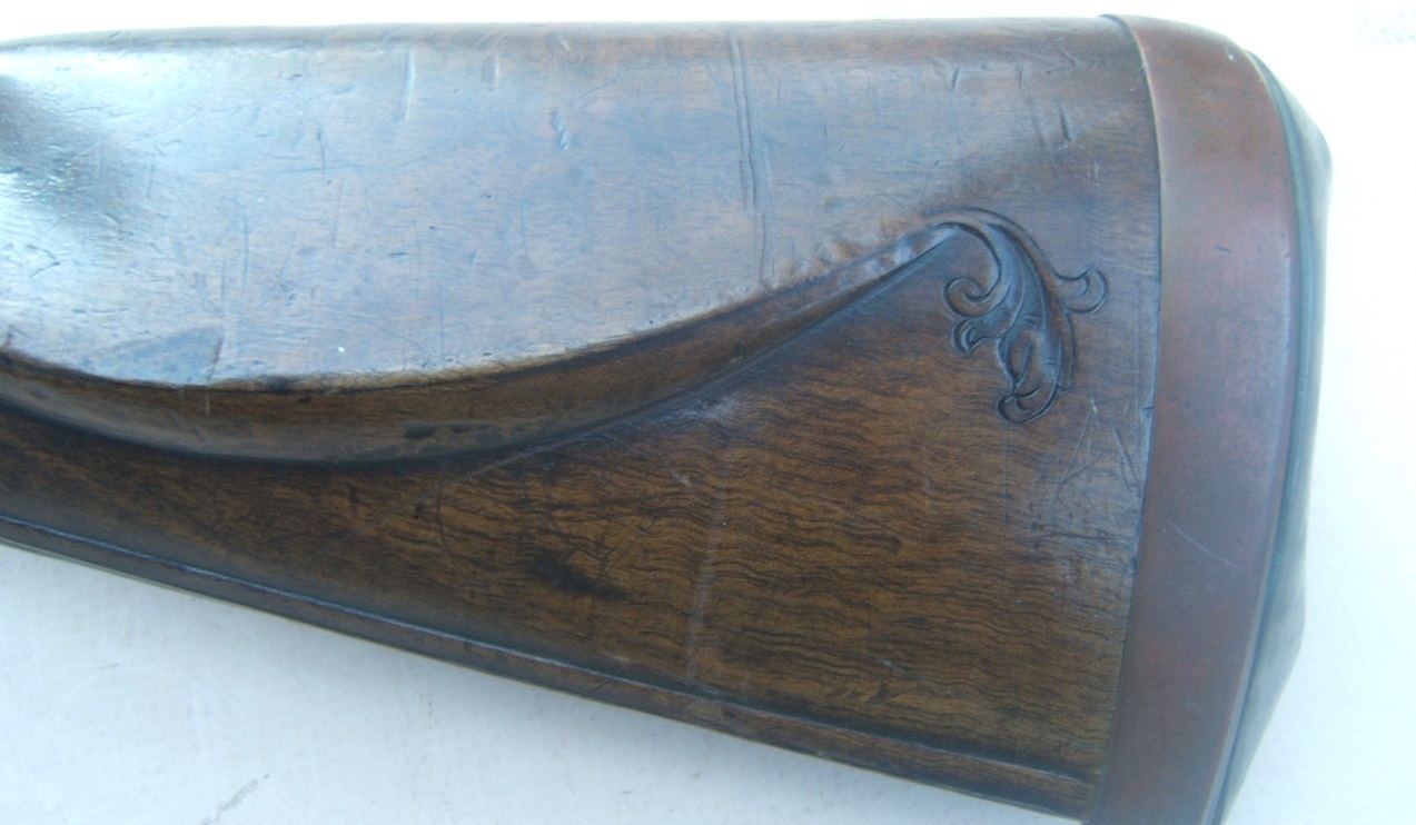 A VERY FINE RARE COLONIAL PERIOD ENGLISH EXTENDABLE BUTT FLINTLOCK CARBINE, ca. 1750 view 7