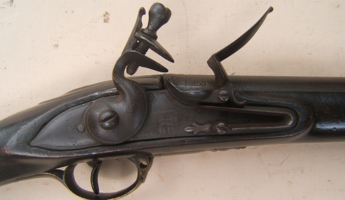 A FINE & SCARCE EARLY AMERICAN REVOLUTIONARY PATTERN 1768 SECOND MODEL/SHORTLAND BROWN BESS MUSKET, ca. 1769 view 3