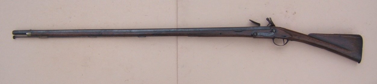 A FINE & RARE US SURCHARGED COLONIAL/FRENCH & INDIAN/AMERICAN REVOLUTIONARY WAR PERIOD AMERICAN-MADE MUSKET, ca. 1750 view 2