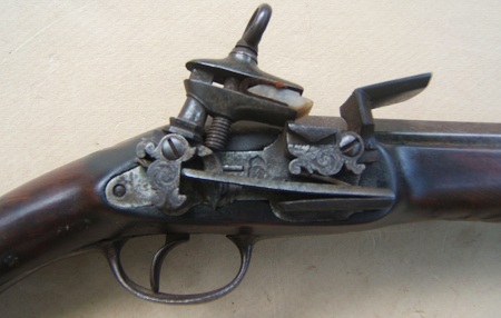 A FINE SPANISH COLONIAL PERIOD MIQUELET OFFICERS BELT PISTOL, by GABIOLA & BUSTINDUI, ca. 1760 view 3