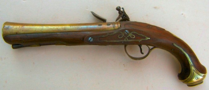 A VERY RARE REVOLUTIONARY WAR PERIOD BRASS BARREL BLUNDERBUSS OFFICER'S PISTOL by BATEMAN, ca. 1770s view 2