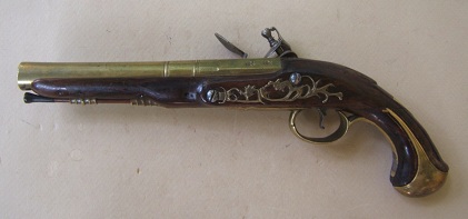 A VERY GOOD REVOLUTIONARY WAR PERIOD ENGLISH BRASS BARREL MUSKET-BORE FLINTLOCK OFFICER'S PISTOL, ca. 1770's view 2