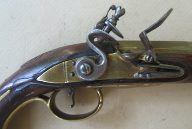 A VERY GOOD REVOLUTIONARY WAR PERIOD ENGLISH BRASS BARREL MUSKET-BORE FLINTLOCK OFFICER'S PISTOL, ca. 1770's view 3