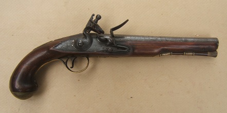 A VERY GOOD+ REVOLUTIONARY WAR PERIOD FLINTLOCK OFFICER'S PISTOL by REYNOLDS, ca. 1770 view 1