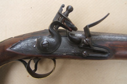 A VERY GOOD+ REVOLUTIONARY WAR PERIOD FLINTLOCK OFFICER'S PISTOL by REYNOLDS, ca. 1770 view 3