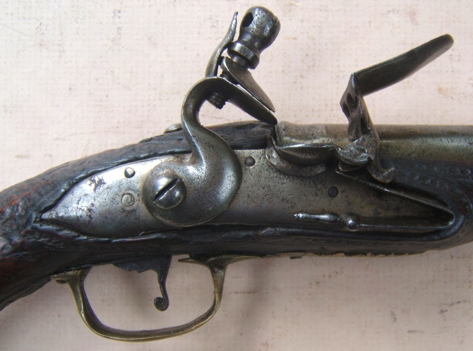 A FINE QUALITY LONG-BARREL OTTOMAN TURKISH FLINTLOCK HOLSTER PISTOL, ca. 1810 view 3