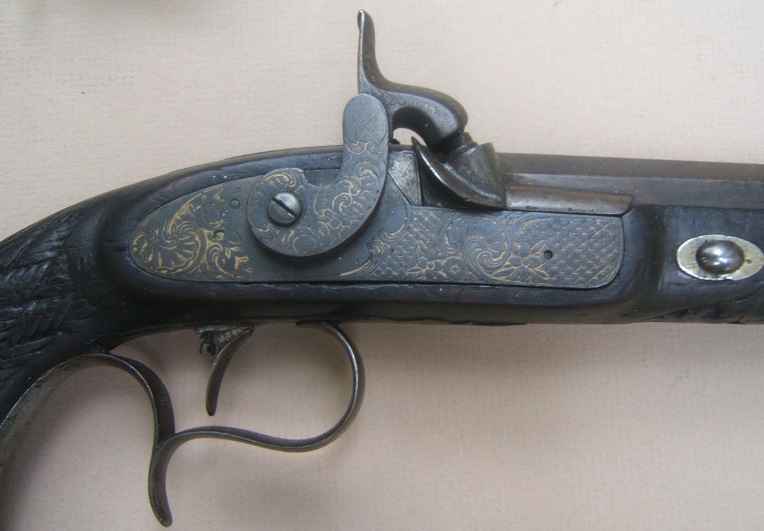  A VERY GOOD & EARLY CASED PAIR OF CONTINENTAL PERCUSSION TARGET PISTOLS, ca. 1850 view 6