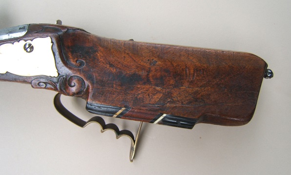 A FINE LATE 17TH/EARLY 18TH CENTURY GERMAN WHEELOCK SPORTING RIFLE, ca. 1690-1710 view 6