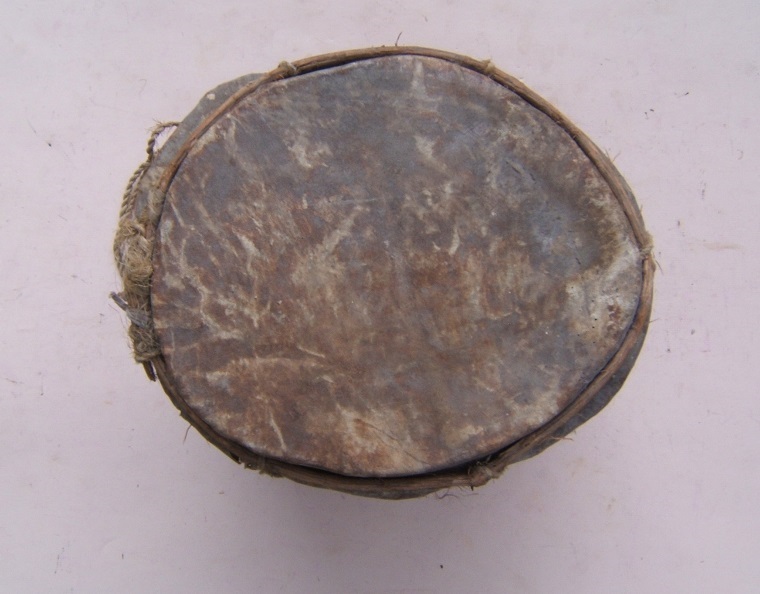 A VERY RARE EARLY/MID 19TH CENTURY AMERICAN PLAINS INDIAN (SIOUX) WAR DRUM, ca. 1840 view 3