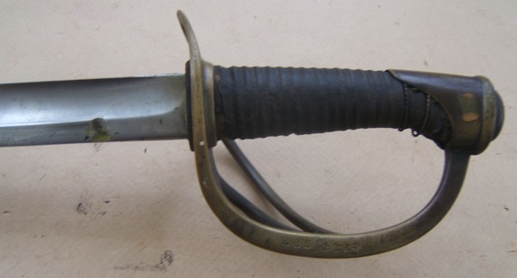 A VERY GOOD PERIOD FRENCH MODEL 1822 CAVALRY SWORD & SCABBARD, Dtd. 1876 view 2