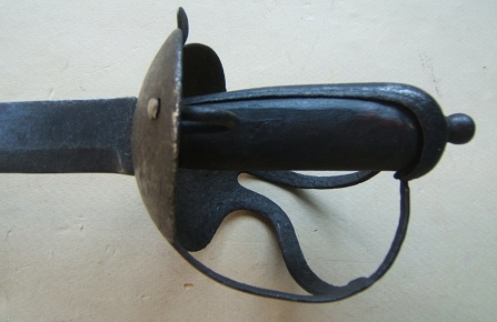 A VERY GOOD SPANISH-COLONIAL AMERICAN PERIOD CAVALRY SWORD (HANGER), ca. 1780 view 1