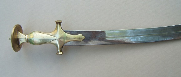 A FINE EARLY 20th CENTURY INDIAN TULWAR SWORD & SCABBARD, ca. 1930 view 2