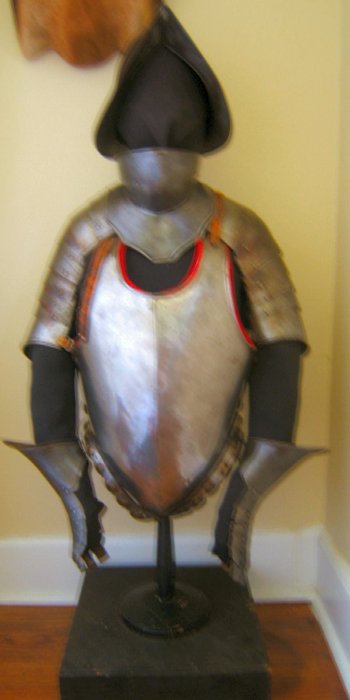 A VERY RARE 15TH & 19TH CENTURY GERMAN GOTHIC ARMORED SADDLE, ca. 1500-1870 Ex. HIGGINS ARMORY front