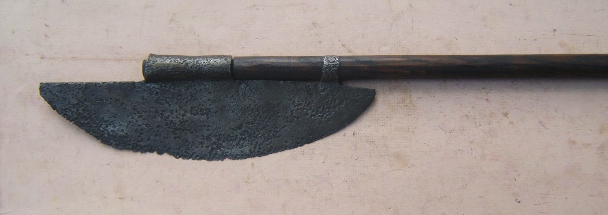A 16th/17th CENTURY SCOTTISH LOCHABER/RUSSIAN BARDICHE 