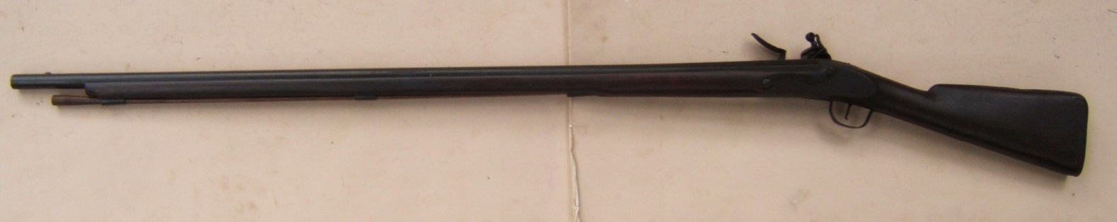 A FINE & SCARCE AMERICAN RESTOCKED FRENCH MODEL 1717/1728 MUSKET, ca. 1720/1785 view 2