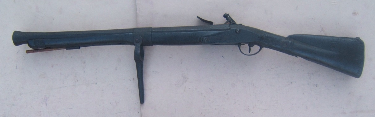 A VERY RARE MODEL 1728 FRENCH FLINTLOCK SEA SERVICE/NAVAL TYPE BLUNDERBUSS/ESPINGOLE, ca. 1730 view 2