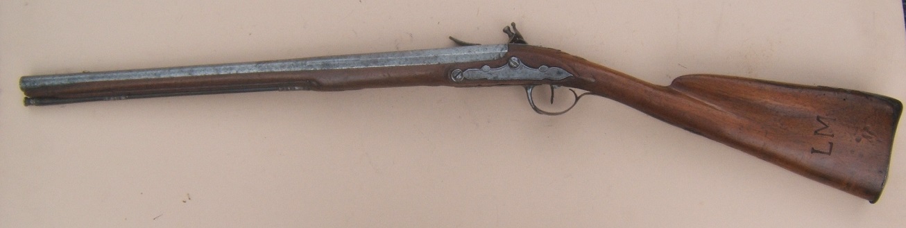 A VERY FINE QUALITY & RARE FRENCH ROCOCO CHILD’S FLINTLOCK FOWLER w/ OWNER EMBOSSED/BRANDED STOCK, ca. 1750 view 2