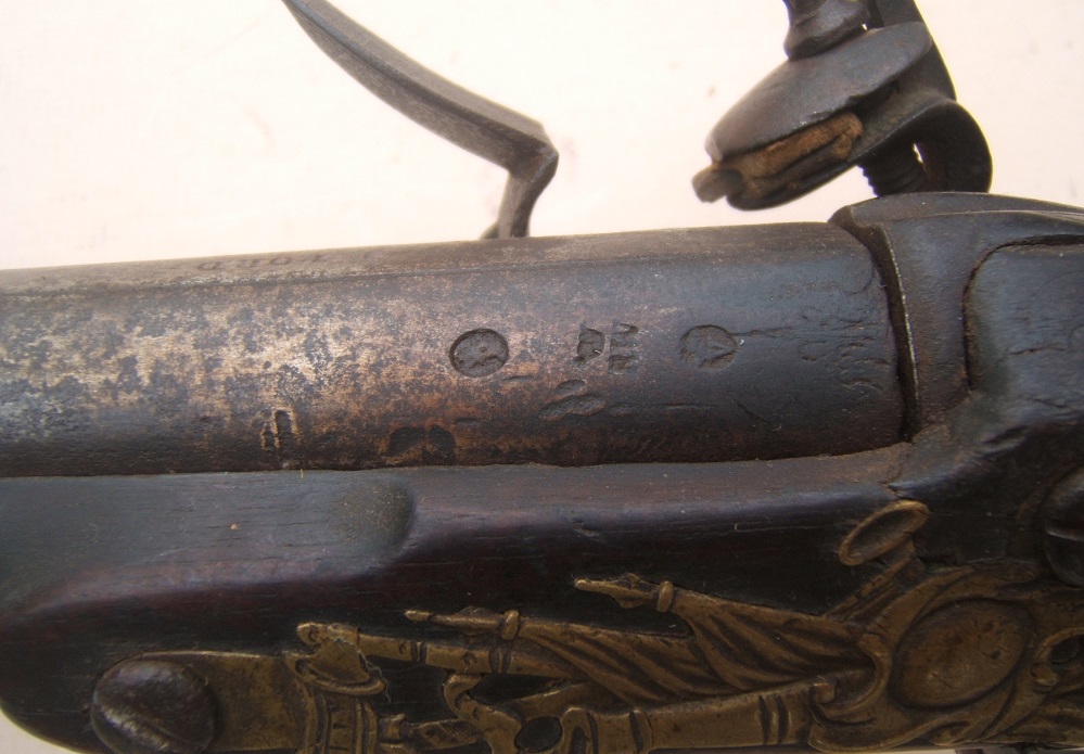 A FINE QUALITY GEORGIAN/COLONIAL PERIOD ENGLISH FLINTLOCK TRADE GUN/FOWLER, by F. LORD, ca. 1750 view 6