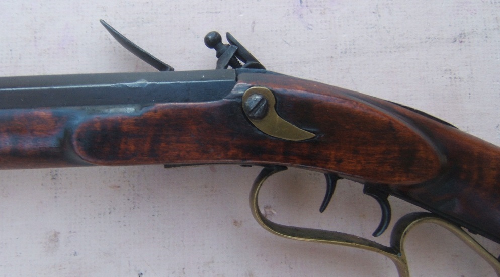 A VERY GOOD & RARE WESTERN PENNSYLVANIA/KENTUCKY FLINTLOCK SQUIRREL-RIFLE,  ca. 1825 view 4