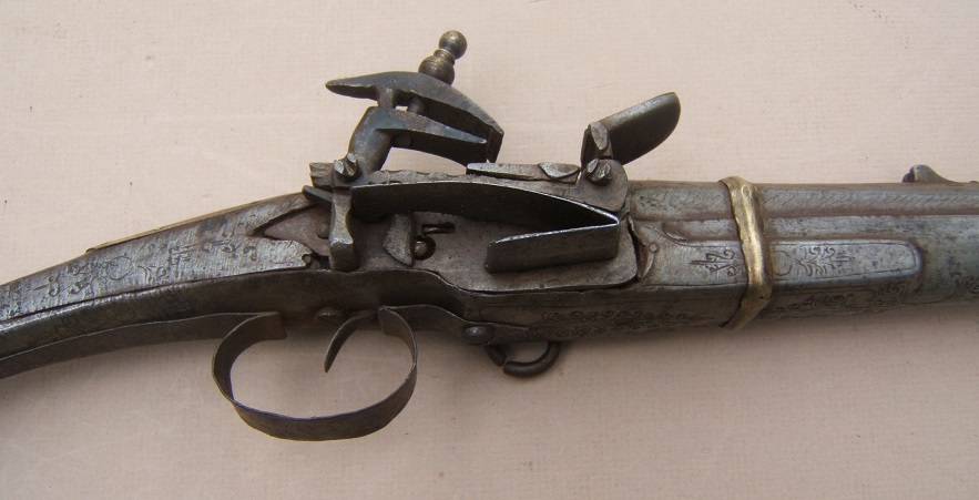  A FINE QUALITY SMALL-SIZE ALBANIAN “ALL-METAL” MIQUELET LONG-GUN, ca. 1820 view 3