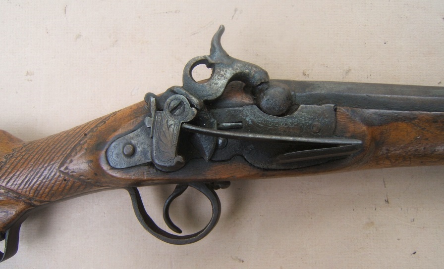 AN UNUSUAL SPANISH/SPANISH-COLONIAL (PERCUSSION-CONVERTED) MIQUELET CAVALRY-TYPE CARBINE (TERCEROLA), ca. 1770/1840 view 3