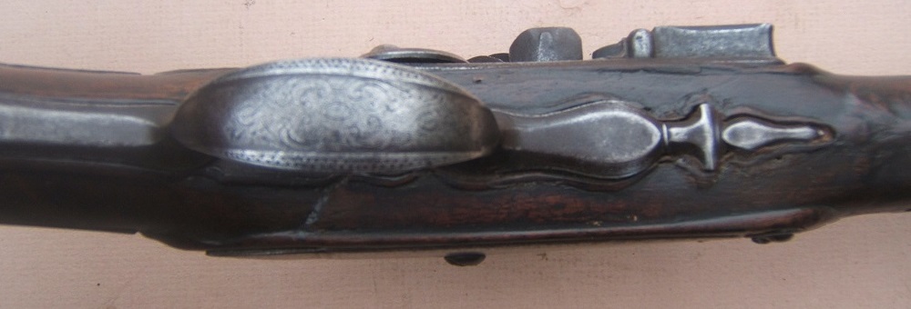 A VERY LONG & EARLY 18th CENTURY FRENCH MILITARY FLINTLOCK OFFICER’S HOLSTER/HORSE PISTOL, ca. 1720 view 5