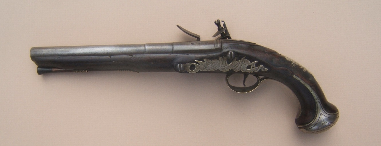 A VERY GOOD & SCARCE FRENCH & INDIAN/AMERICAN REVOLUTIONARY WAR PERIOD ENGLISH SILVER MOUNTED FLINTLOCK OFFICER’S OFFICER'S PISTOL, BY 
