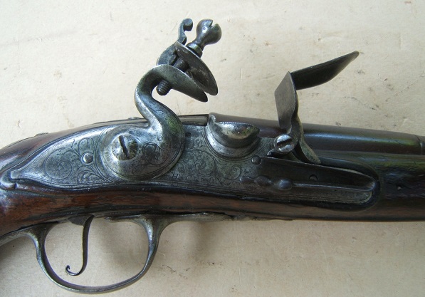 A SCARCE EARLY COLONIAL PERIOD (WILLIAM & MARY PERIOD) ENGLISH FLINTLOCK OFFICER'S PISTOL, BY 