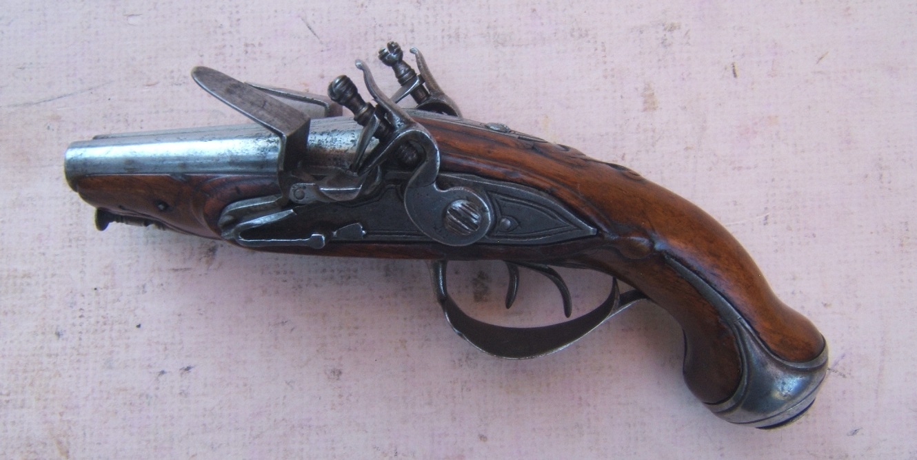 A VERY FINE & SCARCE AMERICAN REVOLUTIONARY WAR PERIOD FRENCH DOUBLE BARREL FLINTLOCK OFFICER'S/BELT PISTOL, ca. 1750 view 2
