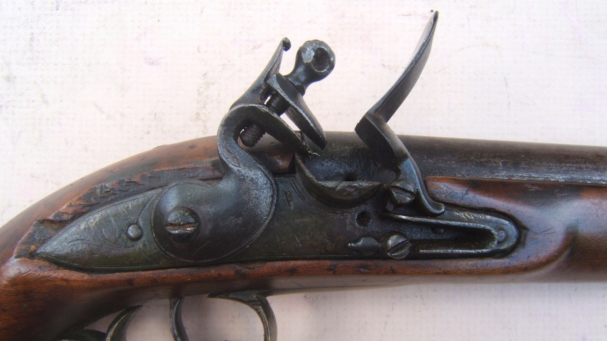 A VERY RARE COLONIAL/AMERICAN REVOLUTIONARY WAR PERIOD AMERICAN FLINTLOCK OFFICERS PISTOL, by 