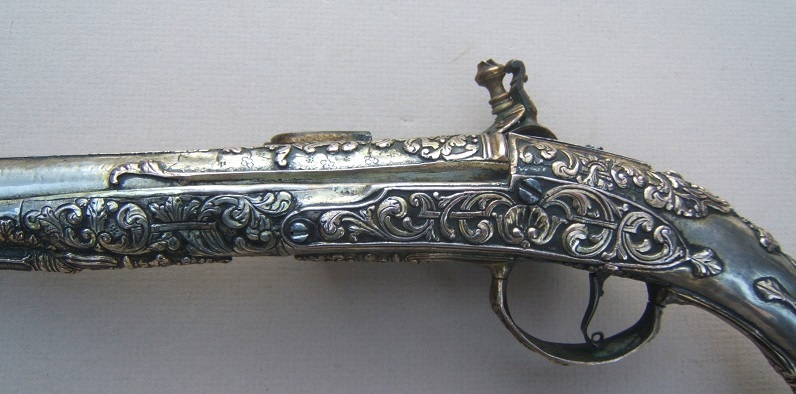 A VERY RARE & EXPEPTIONAL QUALITY EASTERN EUROPEAN/RUSSIAN SOLID SILVER STOCK FLINTLOCK HOLSTER PISTOL, ca. 1780 view 4