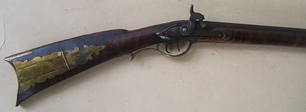 A VERY GOOD PERCUSSION CONVERSION PENNSYLVANIA/KENTUCKY RIFLE, ca. 1800/40 view 1