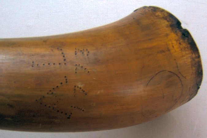 VERY RARE AMERICAN INSCRIBED REVOLUTIONARY WAR POWDER HORN, Dtd. 1773 view 1