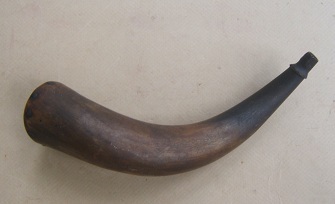 A NICE & LARGE FRENCH & INDIAN/AMERICAN REVOLUTIONARY WAR PERIOD ENGRAVED MUSKET-TYPE POWDER HORN, ca. 1760 view 1