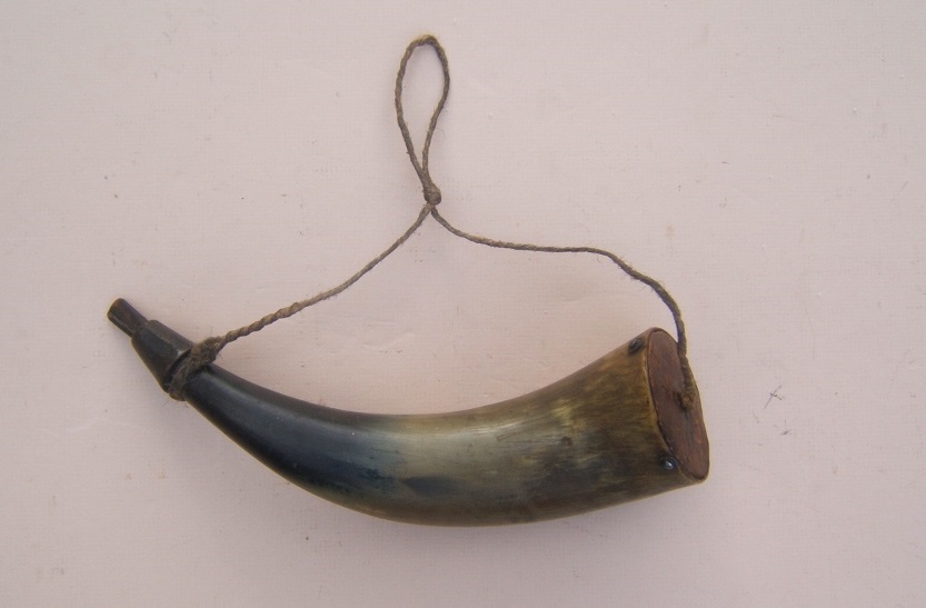  A VERY NICE LATE AMERICAN REVOLUTIONARY WAR/WAR OF 1812 PERIOD POWDER HORN, ca. 1780 view 1