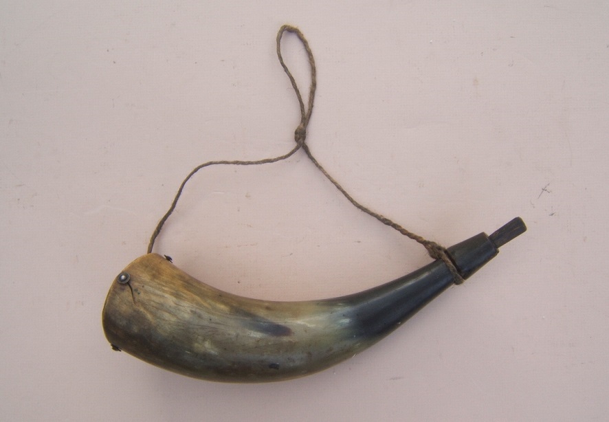  A VERY NICE LATE AMERICAN REVOLUTIONARY WAR/WAR OF 1812 PERIOD POWDER HORN, ca. 1780 view 2