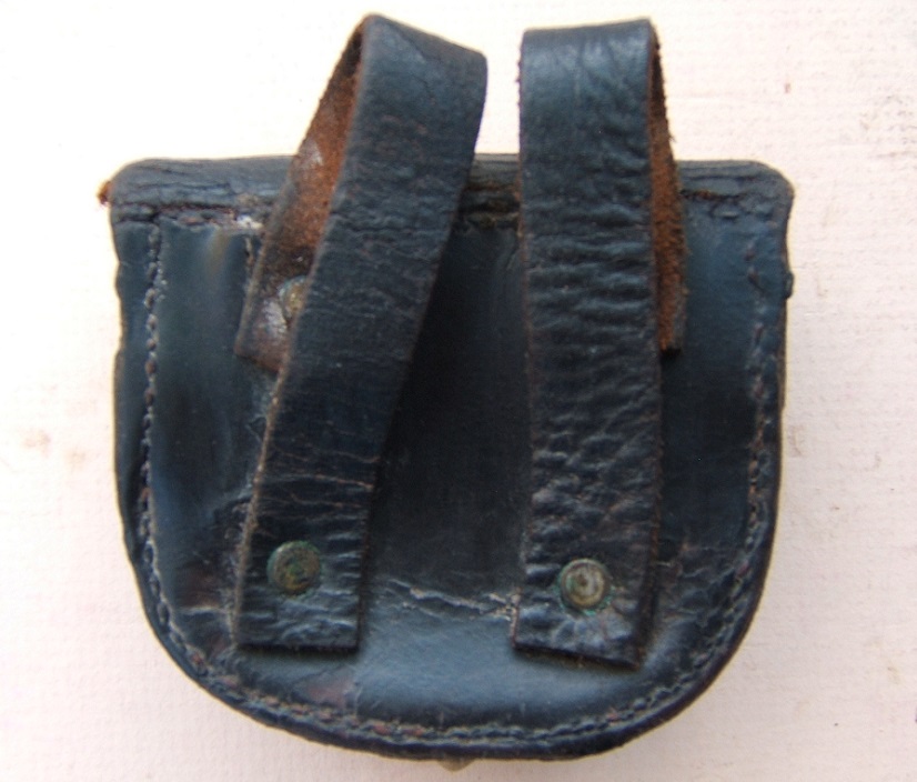 A VERY GOOD UNTOUCHED UNION MADE CIVIL WAR MUSKET-TYPE CAP BOX, ca. 1863 view 2