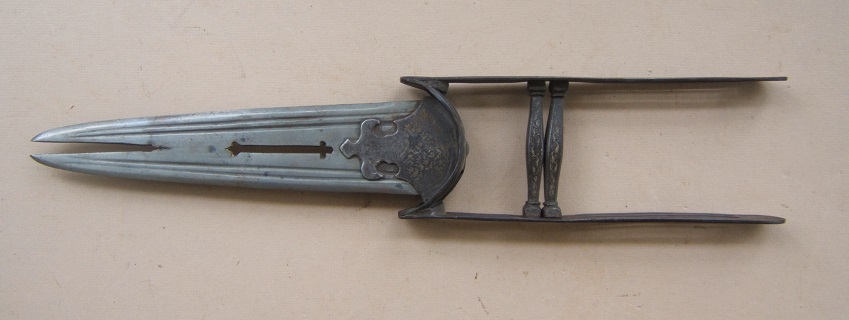 A FINE LATE 19th CENTURY SILVER-DAMASCENED SPLIT-BLADE INDIAN KATAR, ca. 1880 view 2