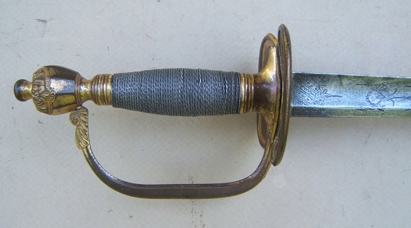 A FINE NAPOLEONIC/WAR OF 1812 PERIOD PATTERN 1796 OFFICER’S SWORD, ca. 1810 view 3