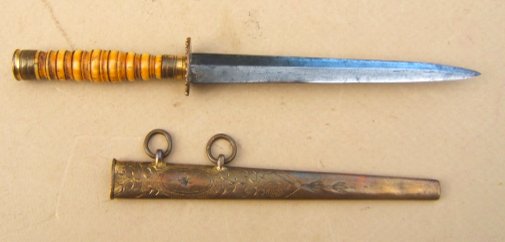 A VERY FINE+ & EARLY NAPOLEANIC/WAR OF 1812 PERIOD ENGLISH/AMERICAN IVORY-HILT MIDSHIPMAN'S DIRK w/ ORIGINAL GILT-MOUNTED SCABBARD, ca. 1800s  view 2