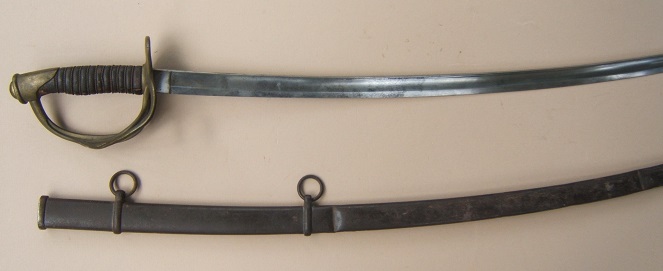 A VERY GOOD AMERICAN CIVIL WAR PERIOD IMPORT-TYPE US MODEL 1860 CAVALRY SABER & SCABBARD, ca. 1860 view 1
