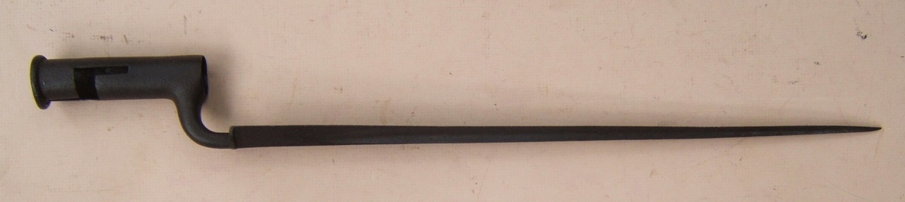 A VERY GOOD & RARE REVOLUTIONARY WAR PERIOD US SURCHARGED 2nd MODEL/SHORTLAND PATTERN BROWN BESS BAYONET, ca. 1770s view 1