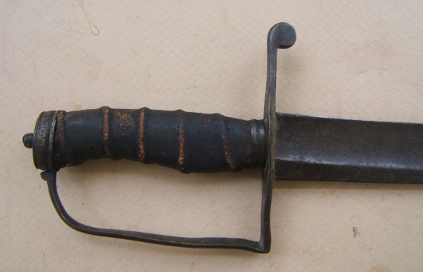 A VERY GOOD UNTOUCHED COLONIAL AMERICAN/REVOLUTIONARY WAR PERIOD HANGER/SABER, ca. 1750-1770 view 3